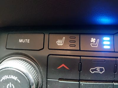 2023 Dodge Durango - Photo 19