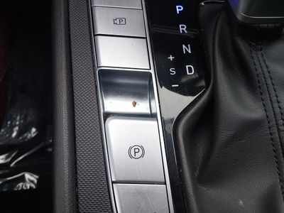 2025 Hyundai Elantra - Photo 21