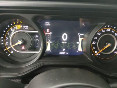 2025 Jeep Wrangler - Photo 14