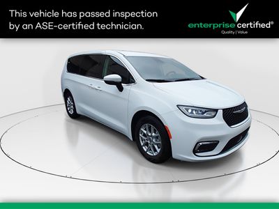 2023 Chrysler Pacifica - Photo 1
