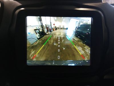 2023 Jeep Renegade - Photo 16