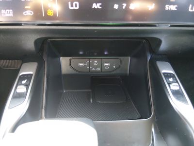 2024 Kia Sorento - Photo 19