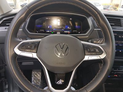 2024 Volkswagen Tiguan - Photo 12