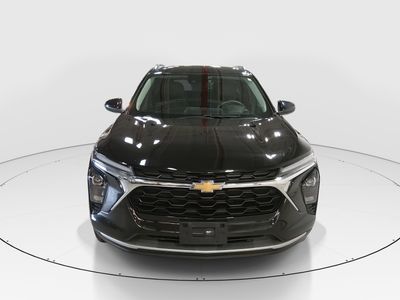 2025 Chevrolet Trax - Photo 2