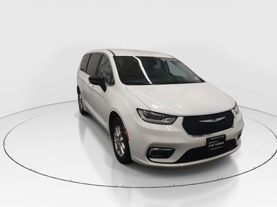 2024 Chrysler Pacifica Touring L FWD — front three-quarter view