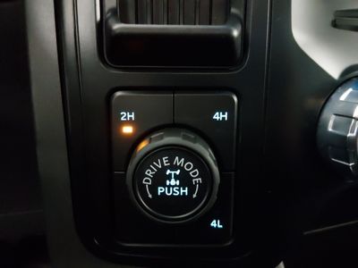 2025 Ford F-150 - Photo 21