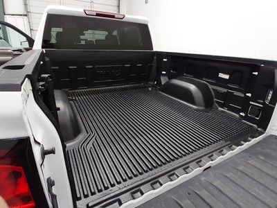 2024 GMC Sierra 1500 — photo 11 view