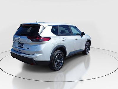 2024 Nissan Rogue - Photo 7
