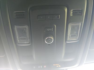 2024 Chevrolet Suburban - Photo 20