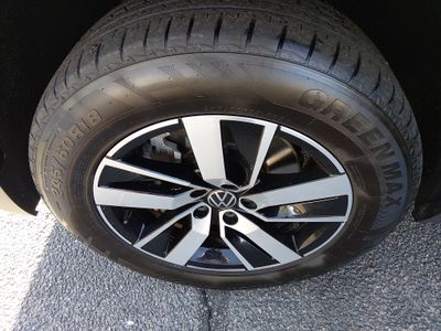 2023 Volkswagen Atlas - Photo 10