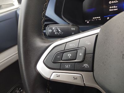 2024 Volkswagen Taos - Photo 12