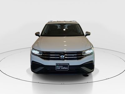 2024 Volkswagen Tiguan - Photo 2