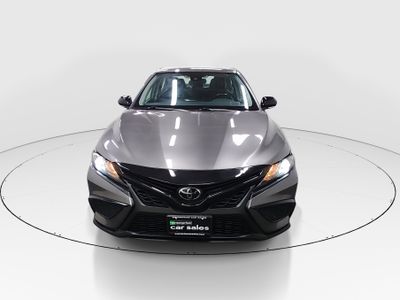 2023 Toyota Camry - Photo 2