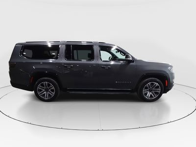 2024 Jeep Wagoneer L - Photo 8