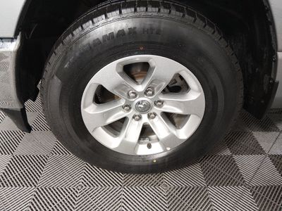 2024 Ram 1500 — photo 10 view