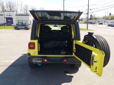 2023 Jeep Wrangler 4xe - Photo 11