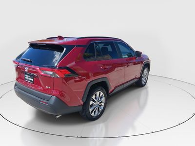 2021 Toyota RAV4 - Photo 7