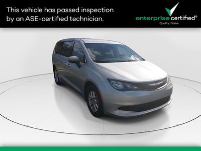 2023 Chrysler Voyager - Photo 1