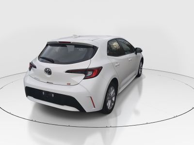 2024 Toyota Corolla Hatchback - Photo 7