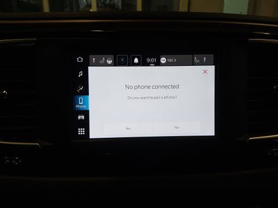 2023 Chrysler Voyager - Photo 18