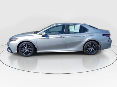 2024 Toyota Camry - Photo 4