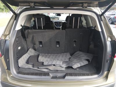 2025 Subaru Ascent - Photo 11