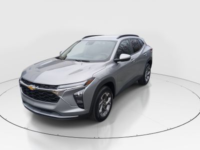 2025 Chevrolet Trax - Photo 3