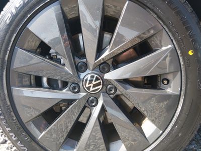 2024 Volkswagen Taos - Photo 10