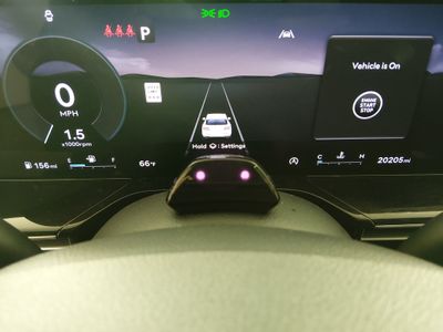 2025 Genesis GV80 — photo 14 view