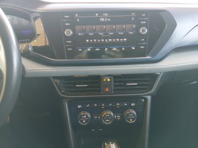2024 Volkswagen Taos - Photo 19