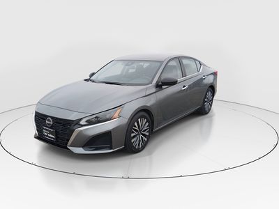 2024 Nissan Altima - Photo 3