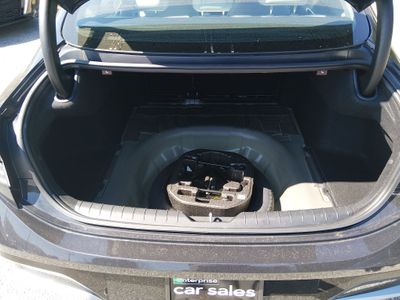 2025 Hyundai Sonata - Photo 11