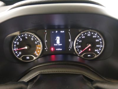 2023 Jeep Renegade - Photo 14