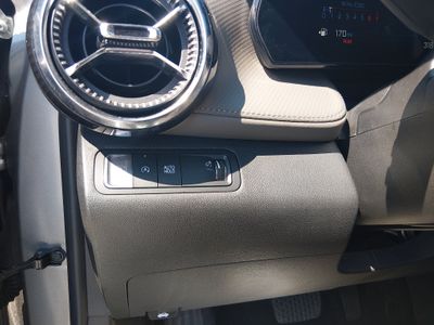 2025 Chevrolet Equinox - Photo 13