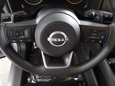 2024 Nissan Rogue - Photo 12