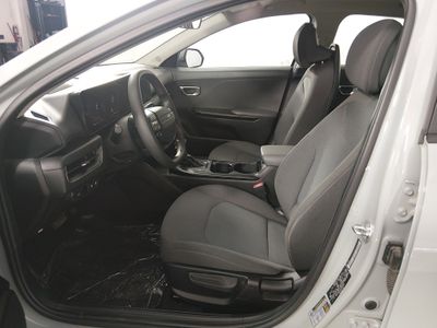2025 Kia K4 - Photo 19
