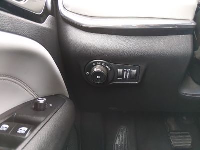 2023 Jeep Compass - Photo 13