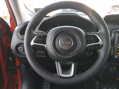 2023 Jeep Renegade - Photo 15