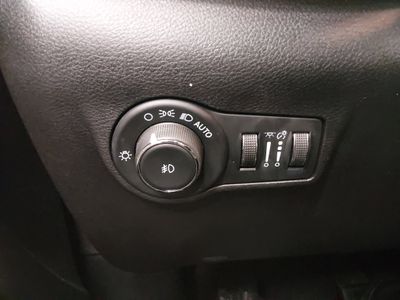 2023 Jeep Compass - Photo 13