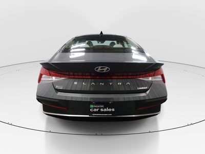 2024 Hyundai Elantra - Photo 6
