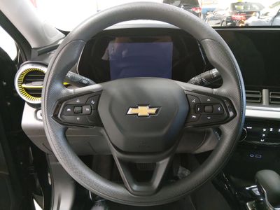2025 Chevrolet Trax - Photo 12