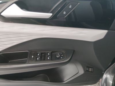 2024 Volkswagen Taos - Photo 16