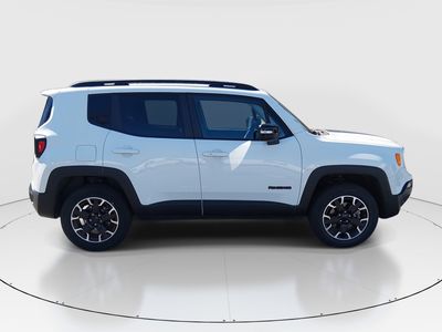 2023 Jeep Renegade - Photo 8