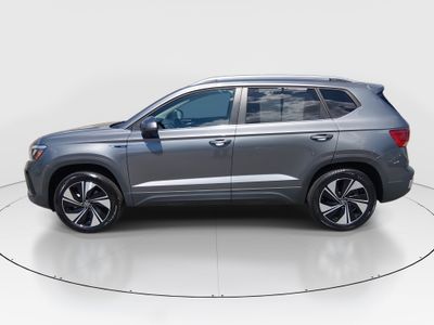 2024 Volkswagen Taos - Photo 4