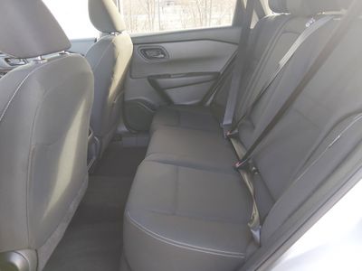2024 Nissan Rogue - Photo 18