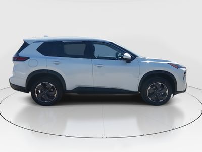 2024 Nissan Rogue - Photo 8