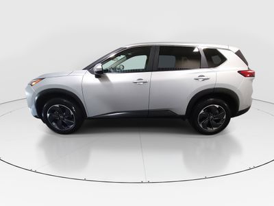 2024 Nissan Rogue - Photo 4