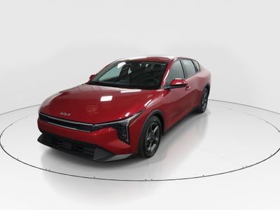 2025 Kia K4 - Photo 3