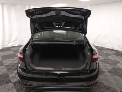 2024 Volkswagen Jetta - Photo 11