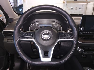 2025 Nissan Altima - Photo 12
